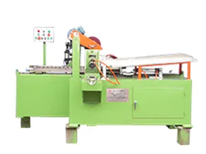 Machine à rainurer automatique