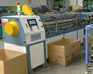 Automatic paper tube cutting machine